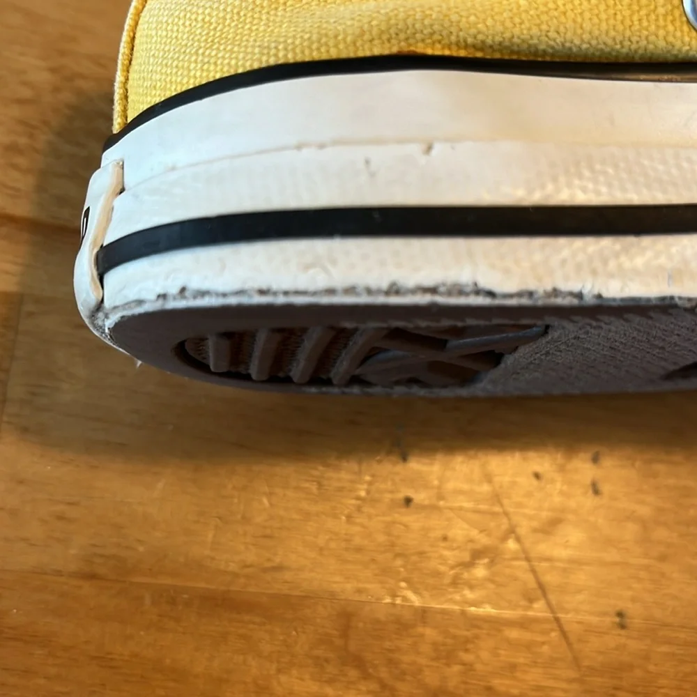 Converse All Star Kids’ Unisex Yellow Low Top Shoes